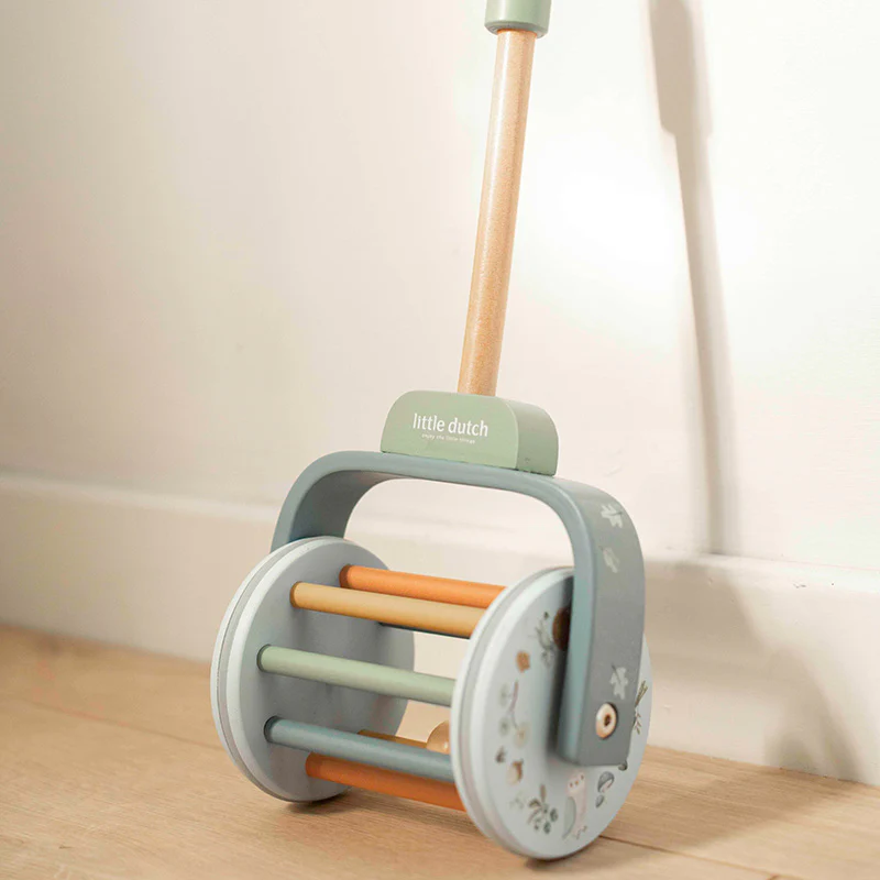 Little Dutch Forest Friends Push-along Rattle - Image 3